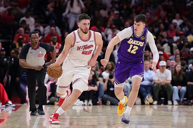 湖人终结火箭主场连胜 申京27+10助队难逃败局