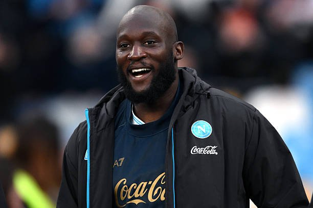 卢卡库或缺席那不勒斯对阵米兰关键战役