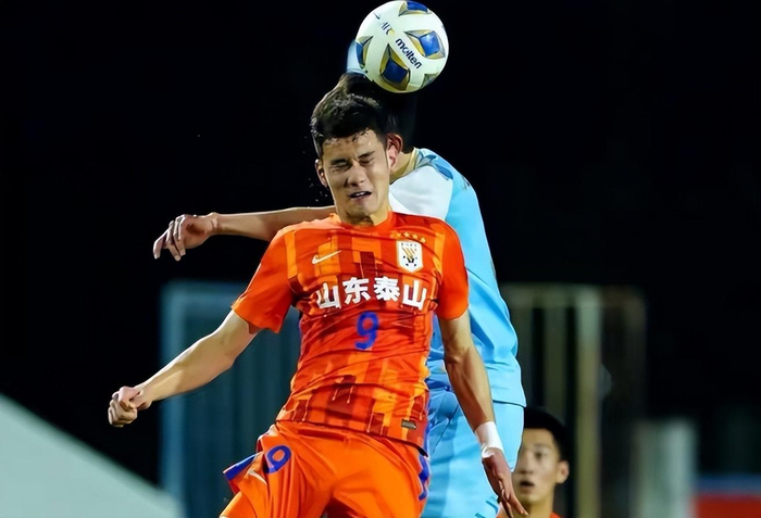 成都蓉城4-0横扫浙江队 席尔瓦神勇建功拜合拉木